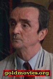 Alfredo Adami come Billiard Pool Master (uncredited)