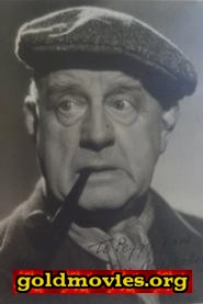 Aubrey Mallalieu come Envoy at Ahlden
