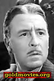 Barry Bernard come Planter Strawson