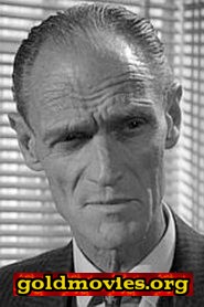 Peter Madden come Hawker