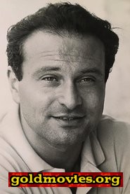 Gianluca Favilla come Rosaspina Prison Director