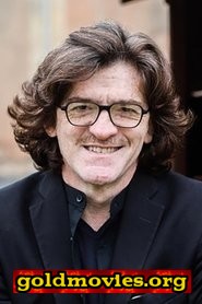 Ernesto Lama come Antonio Esposito
