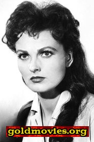 Ursula Thiess come Latah