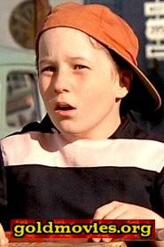 Jamie Abbott come Scooter Kid #2