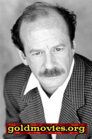 Michael Jeter come Skinner