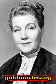 Nana Bryant come Mrs. Nevins