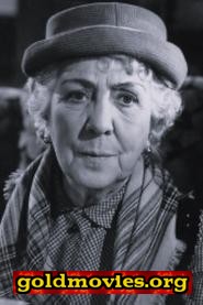 Ilka Grüning come Frau Brahms