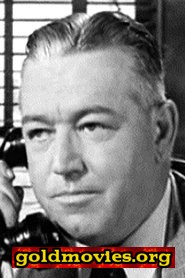 Bert Moorhouse come Nightclub Patron (uncredited)
