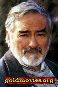 Hans Wyprächtiger come Oberleutnant 'Grandpa' Rosenblum