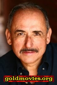 Gary Carlos Cervantes come Diaz