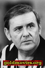Eugene Roche come Lt. Anderson