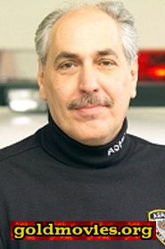 Joe Pentangelo come Guard