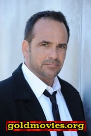 Robert Rusler come Max