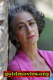 Alessandra Costanzo come Fioraia