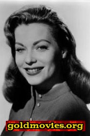 June Blair come Chorine (uncredited)