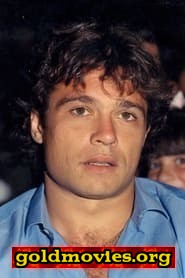 Claudio Amendola come Marco