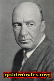 J. Farrell MacDonald come Port Captain