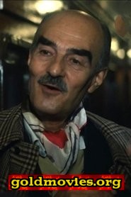 Giorgio Iovine come Megaditta Employee