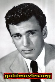 Richard Wyler come John Brooke