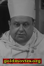 Léon Larive come Félix, le valet de chambre du baron