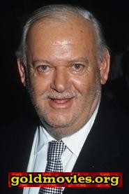 John Banner come Ben Sterner