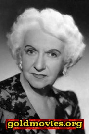 Mabel Paige come Annie ('Ma')