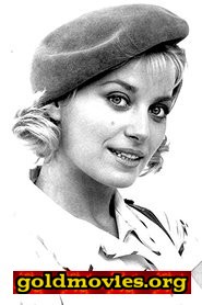 Laura Trotter come Helen