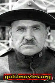 Frank Brownlee come Bill--Farmer