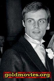 Mike Marshall come Wedding Guest (uncredited)