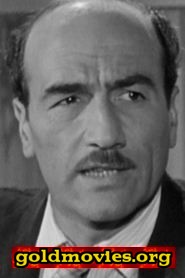 Peppino De Martino come Enrico