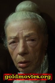 Ester Carloni come Antique Shop Lady