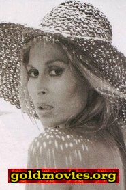 Olga Bisera come Baker's Wife