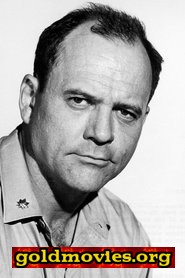 Gerald S. O'Loughlin come Jack Pecora