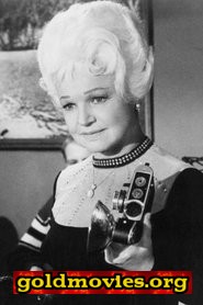 Hortense Petra come Cleo Allen (Uncredited)