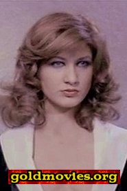 Angie Vibeker come cameriera Emma