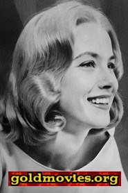 Beverly Bentley come Page Girl (uncredited)