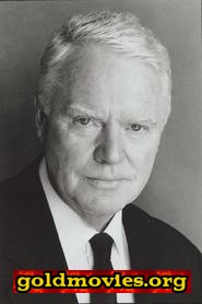 Brian Davies come Chuck Arnoldi
