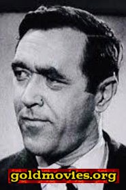 James Chandler come Professor Brutus Haven Smith