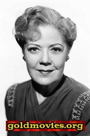Spring Byington come Marmee