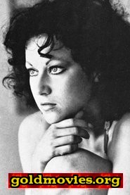 Ria De Simone come sig.ra Bonci Marinotti