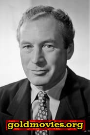 Lowell Gilmore come British Officer