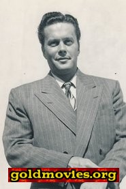 Erik Rolf come Mr. Simms