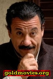 Pietro Sarubbi come ragioniere, detto Inseminator