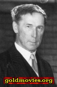 D'Arcy Corrigan come Tortured Prisoner