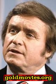 Mike Douglas come Stoffel (uncredited)