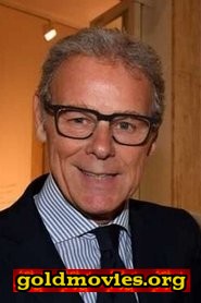 Antonio Melidoni come Mario D'Olivo