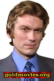 Ivan Rassimov come The Librarian