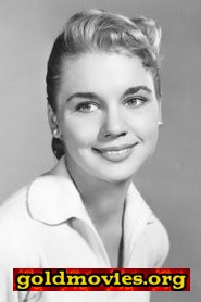 Betty Lou Keim come Dawn Hirsh