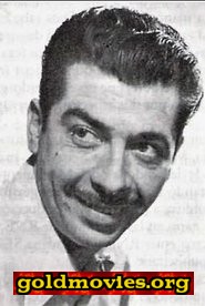 Estanis González come Doorman