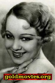 Monette Dinay come Thérèse